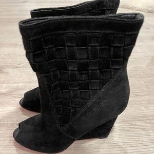 Betsy Johnson black booties USED
